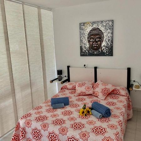 Large Loft In Los Cristianos With Wi-Fi And Pool Arona  Exteriör bild