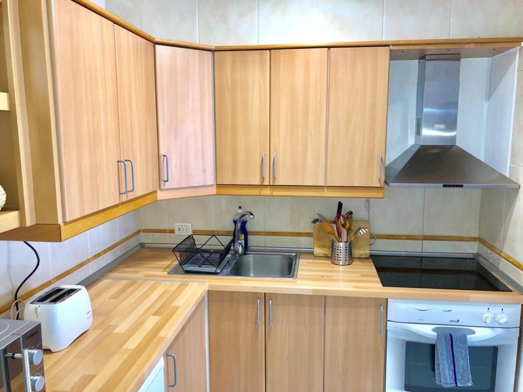 Large Loft In Los Cristianos With Wi-Fi And Pool Arona  Exteriör bild