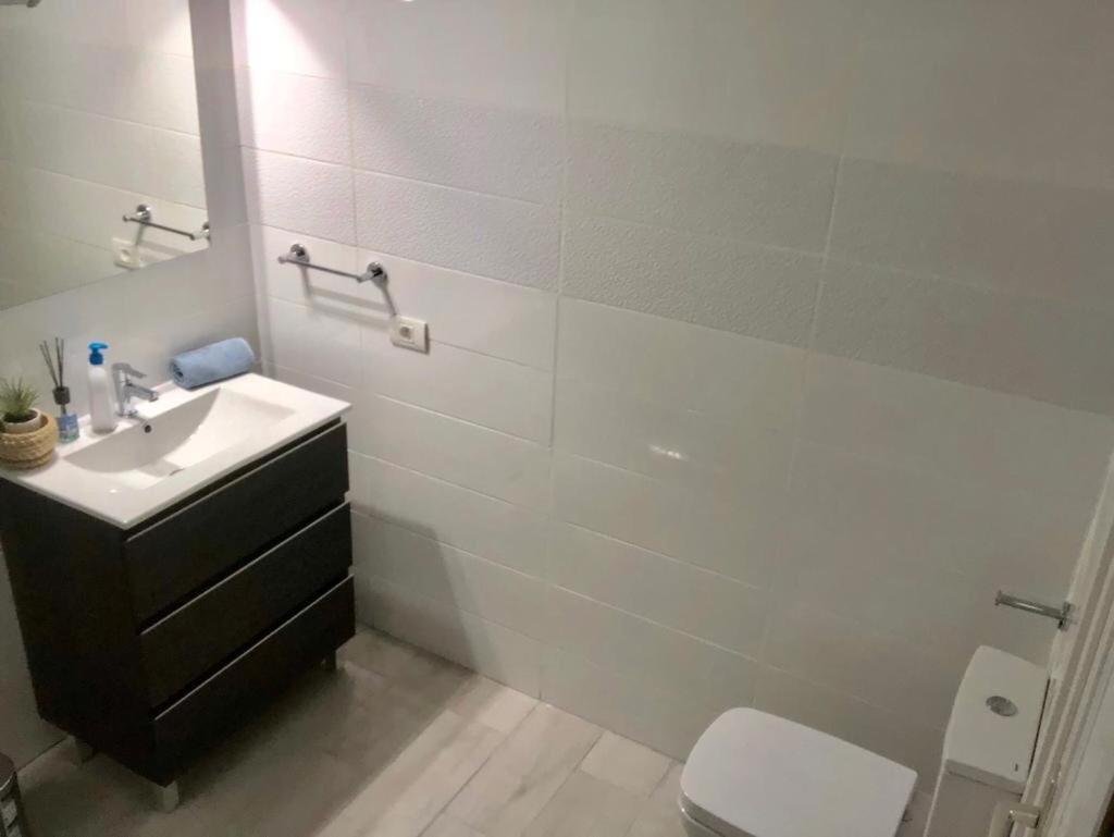 Large Loft In Los Cristianos With Wi-Fi And Pool Arona  Exteriör bild